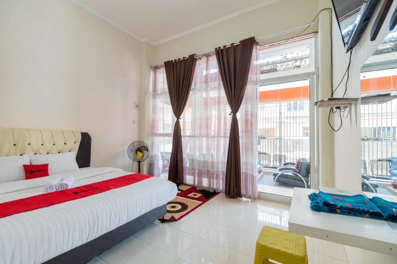 Reddoorz Syariah Near Pasar Aur Kuning Hotel Bukittinggi Eksteriør billede